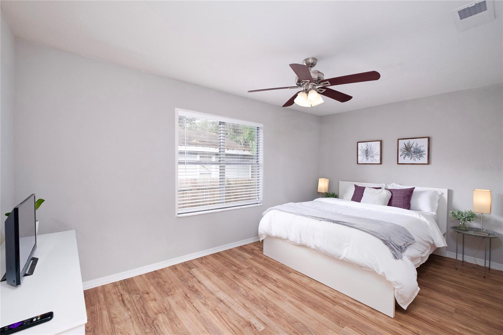 1221 E IDA ST, TAMPA, FL, 33603