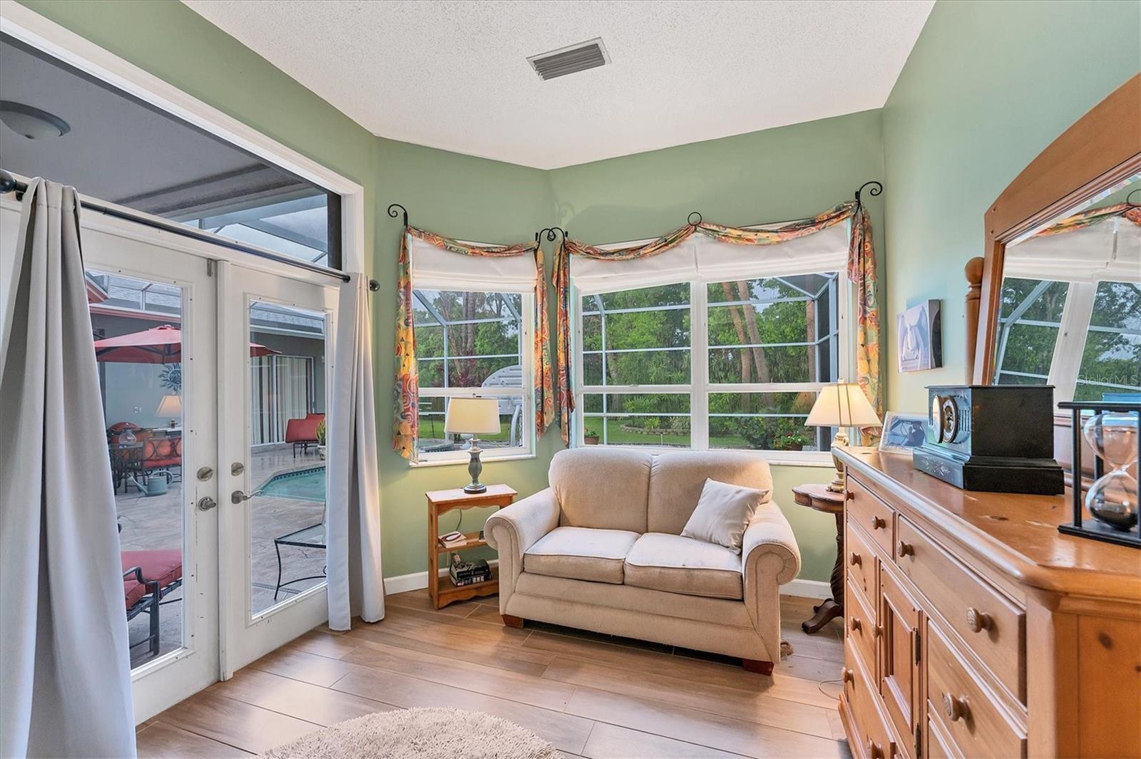 A4658277 Property Photo