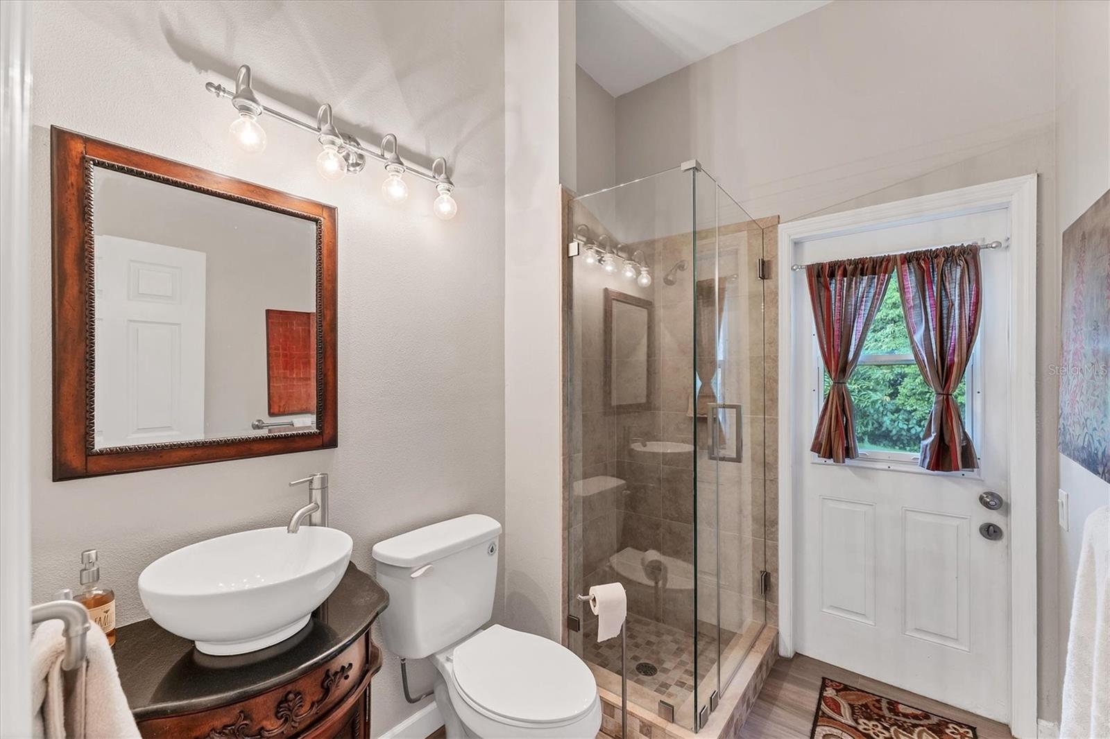 A4658277 Property Photo