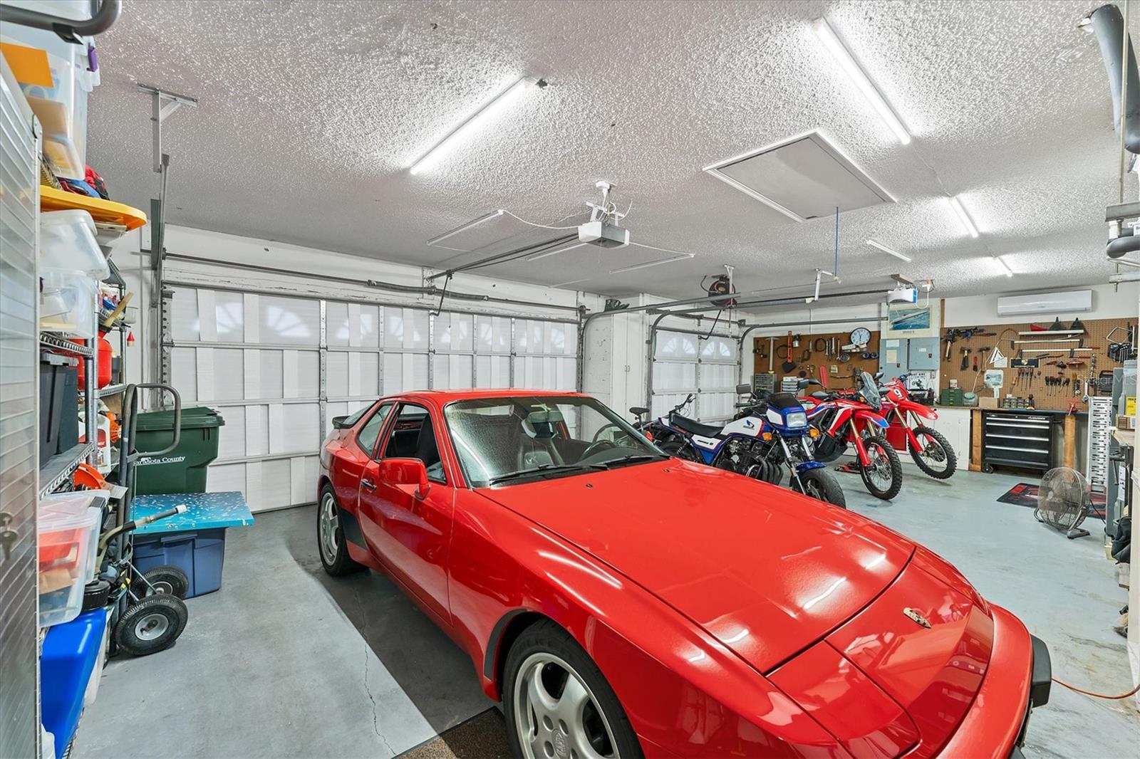 A4658277 Property Photo