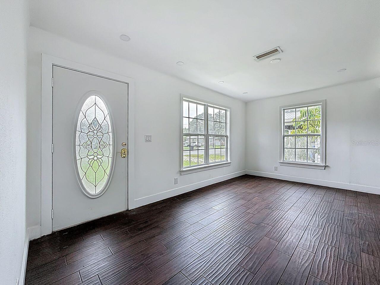 2122 52ND AVE N, ST PETERSBURG, FL, 33714