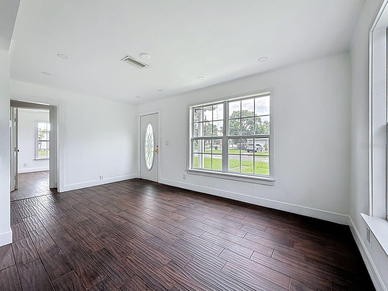 2122 52ND AVE N, ST PETERSBURG, FL, 33714