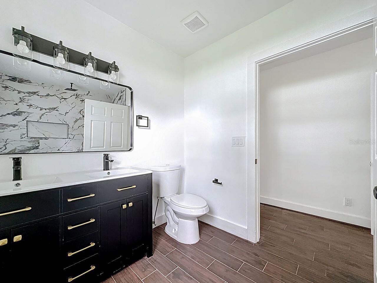 2122 52ND AVE N, ST PETERSBURG, FL, 33714