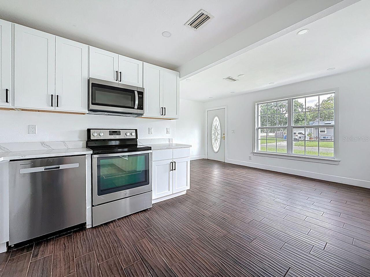 2122 52ND AVE N, ST PETERSBURG, FL, 33714