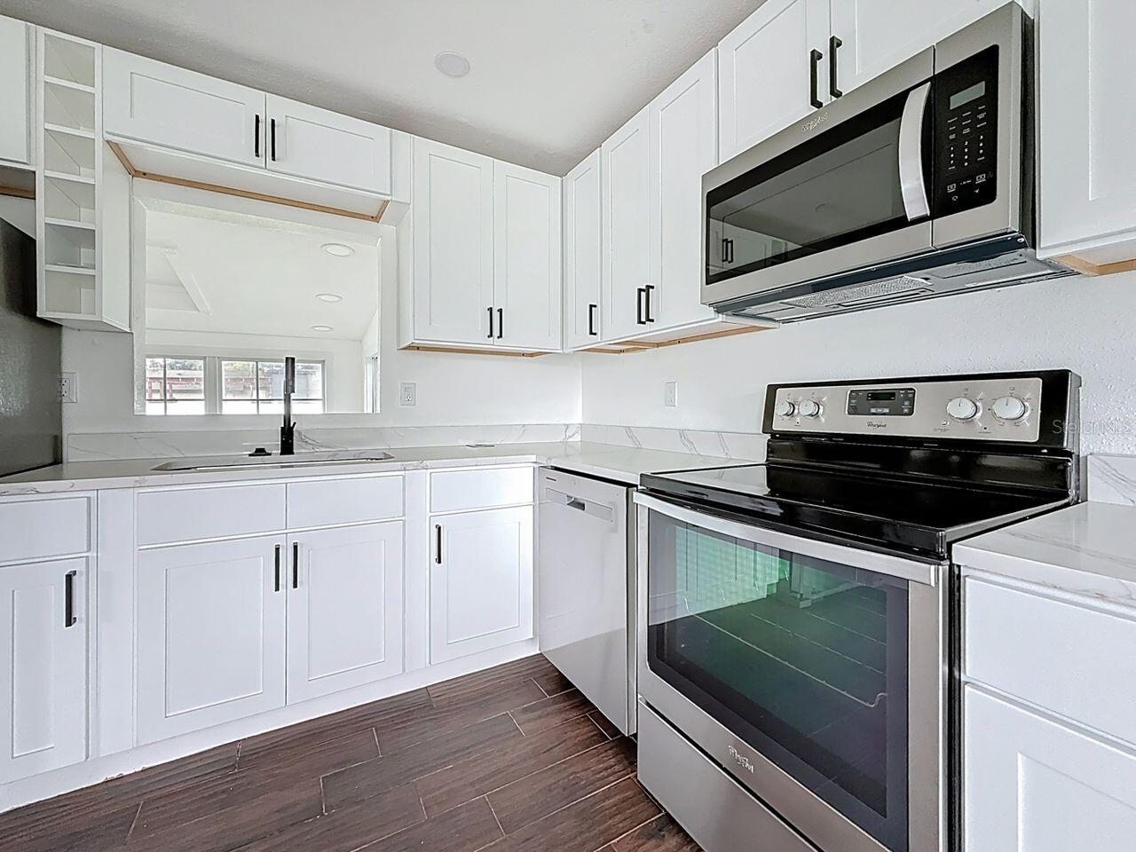 2122 52ND AVE N, ST PETERSBURG, FL, 33714