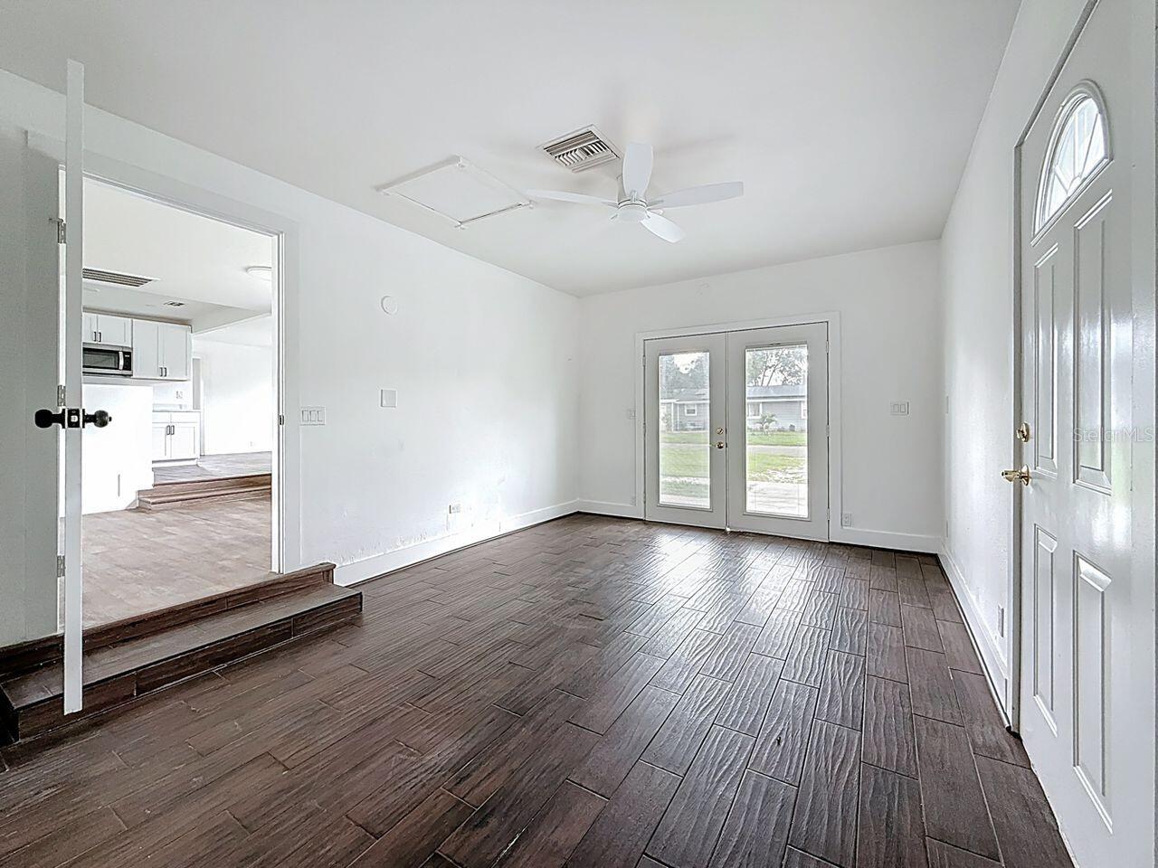 2122 52ND AVE N, ST PETERSBURG, FL, 33714