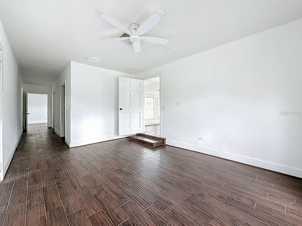 2122 52ND AVE N, ST PETERSBURG, FL, 33714