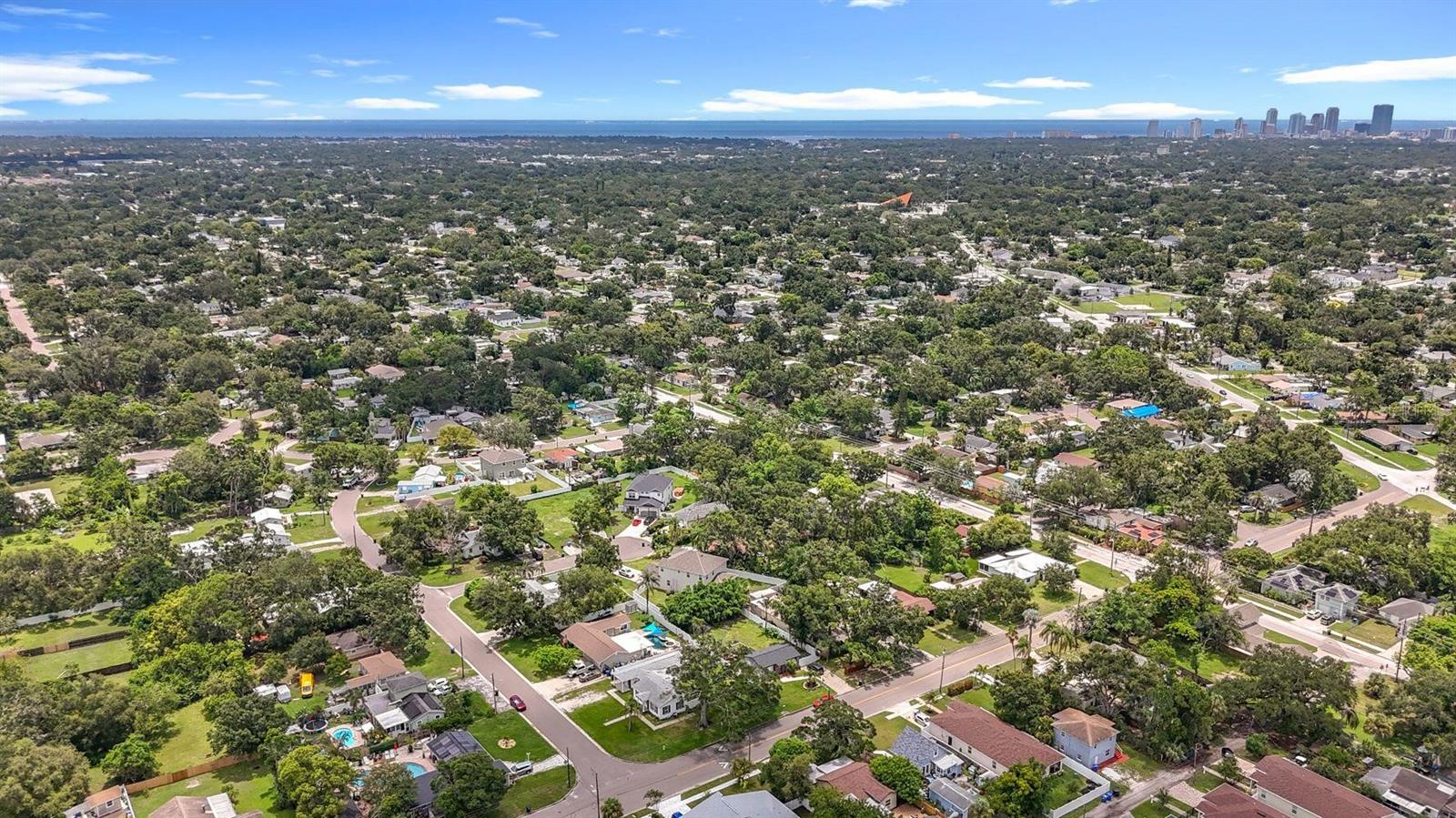 2122 52ND AVE N, ST PETERSBURG, FL, 33714