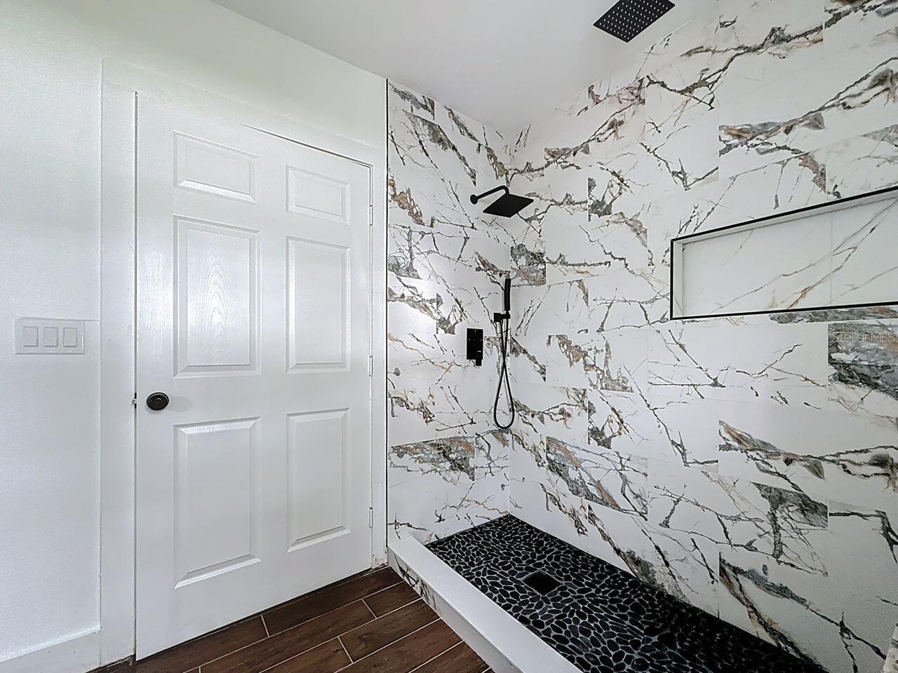 2122 52ND AVE N, ST PETERSBURG, FL, 33714