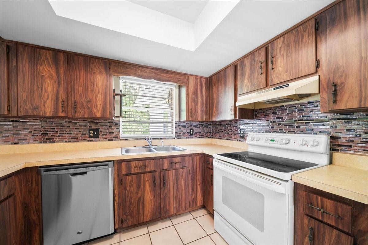 1928 SE 14TH AVE, OCALA, FL, 34471