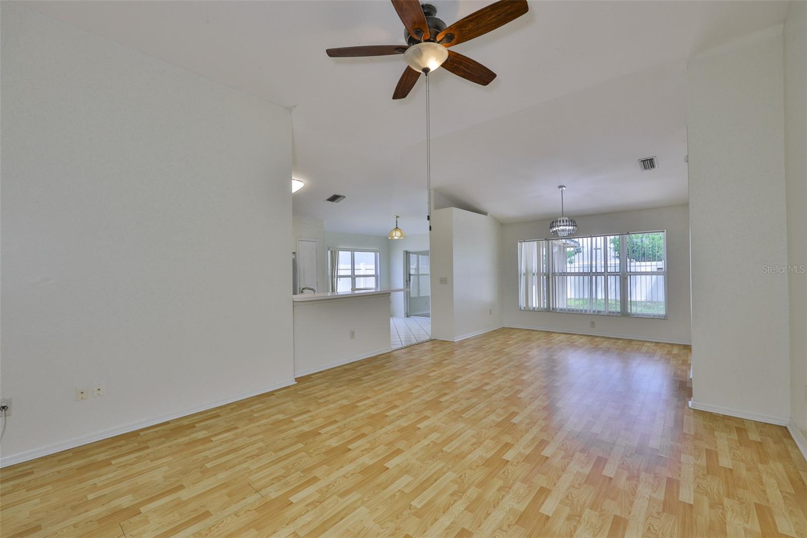 1611 BONDURANT WAY, BRANDON, FL, 33511