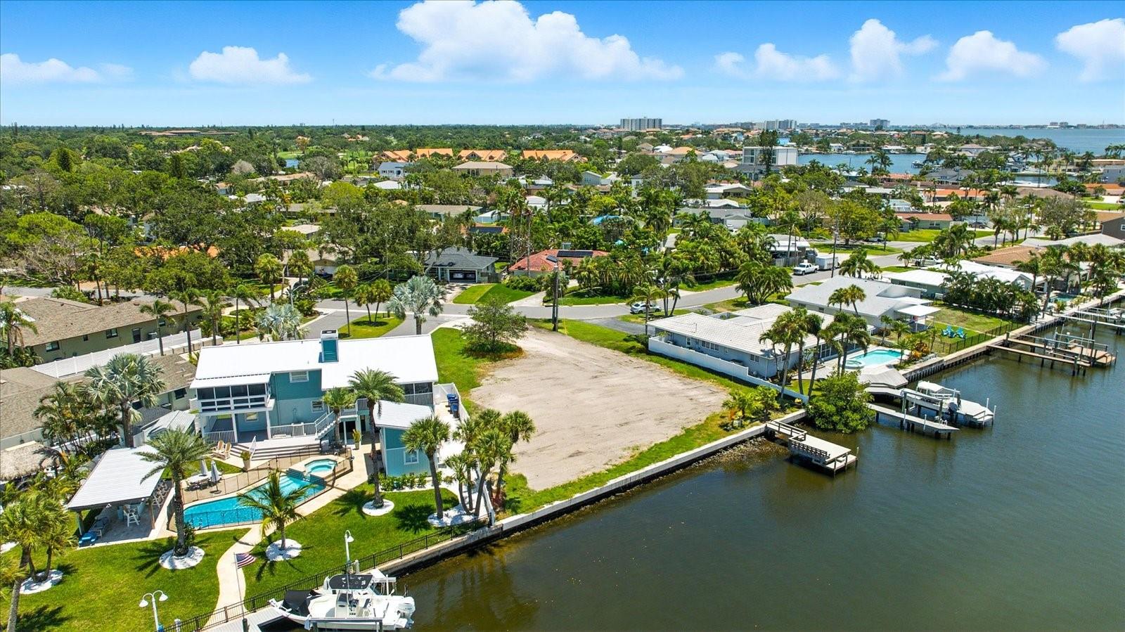 1301 SEA GULL DR S, GULFPORT, FL, 33707