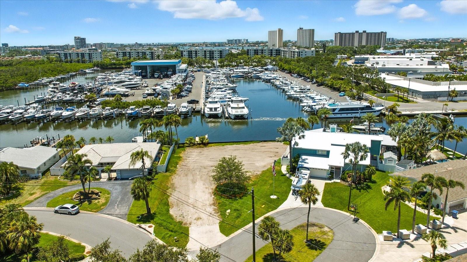 1301 SEA GULL DR S, GULFPORT, FL, 33707