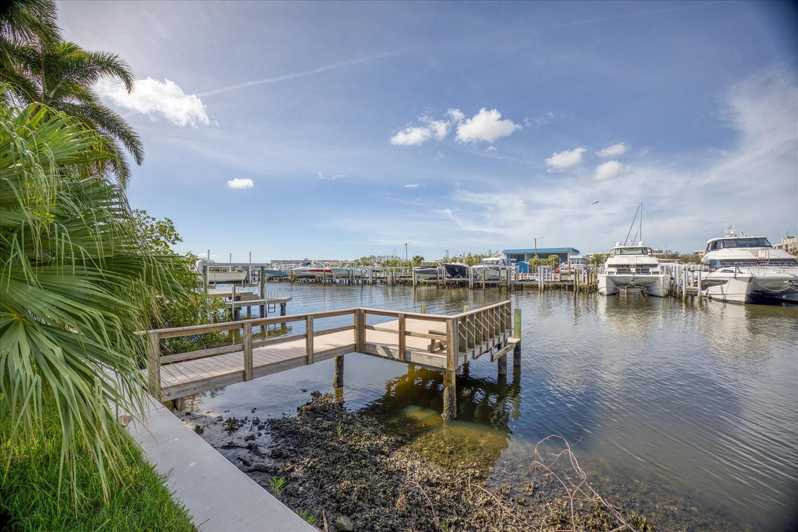 1301 SEA GULL DR S, GULFPORT, FL, 33707