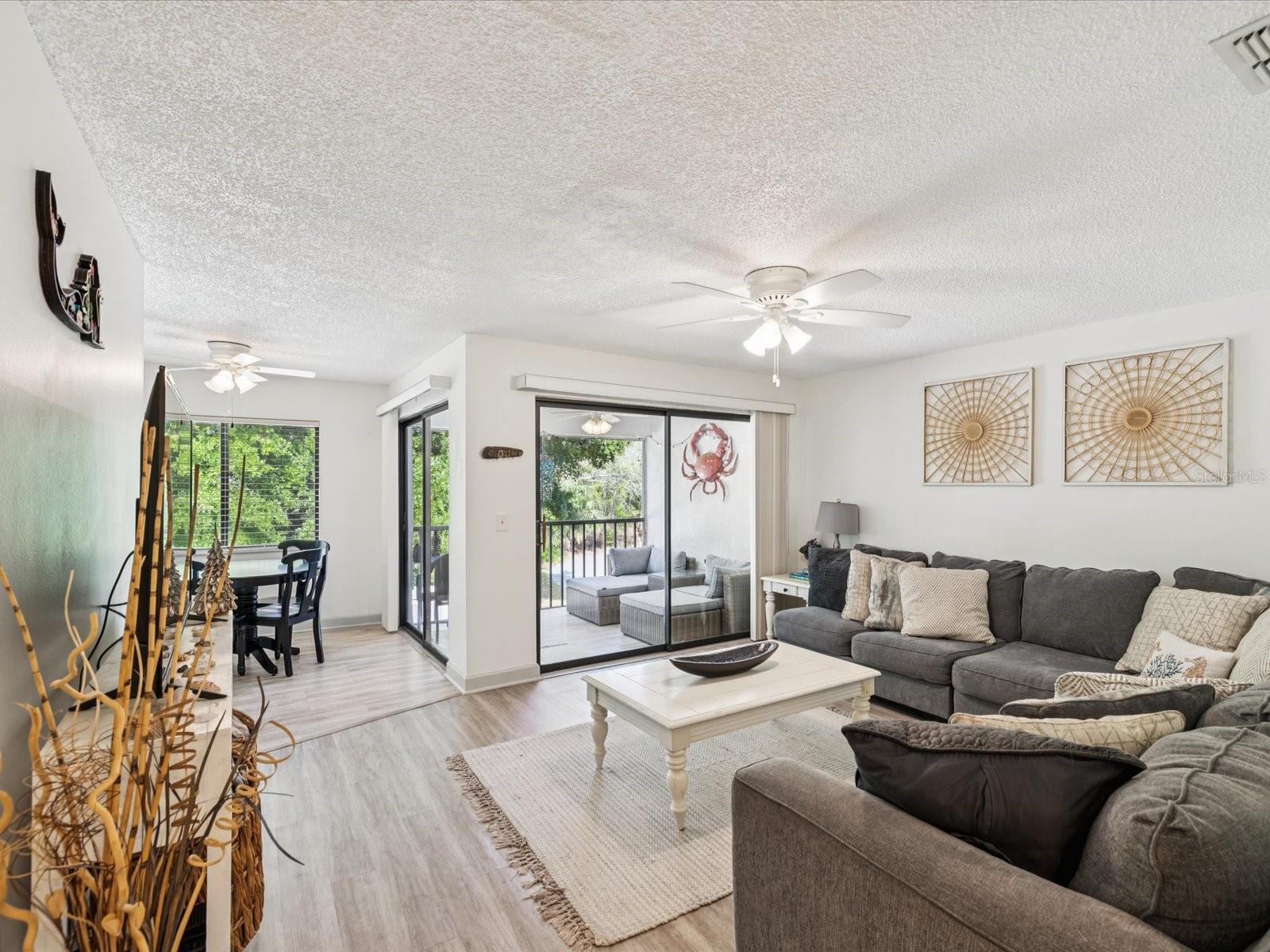 8065 PICKETTS CT #C, WEEKI WACHEE, FL, 34613