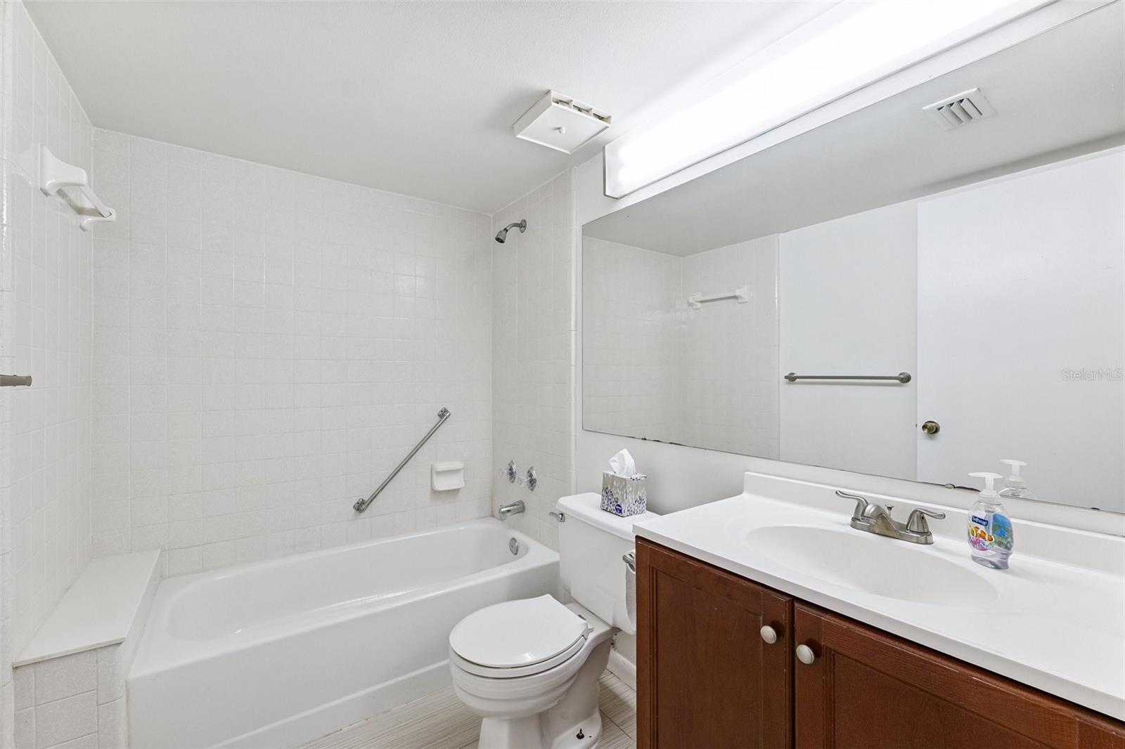 1326 PINE RIDGE CIR E #A1, TARPON SPRINGS, FL, 34688