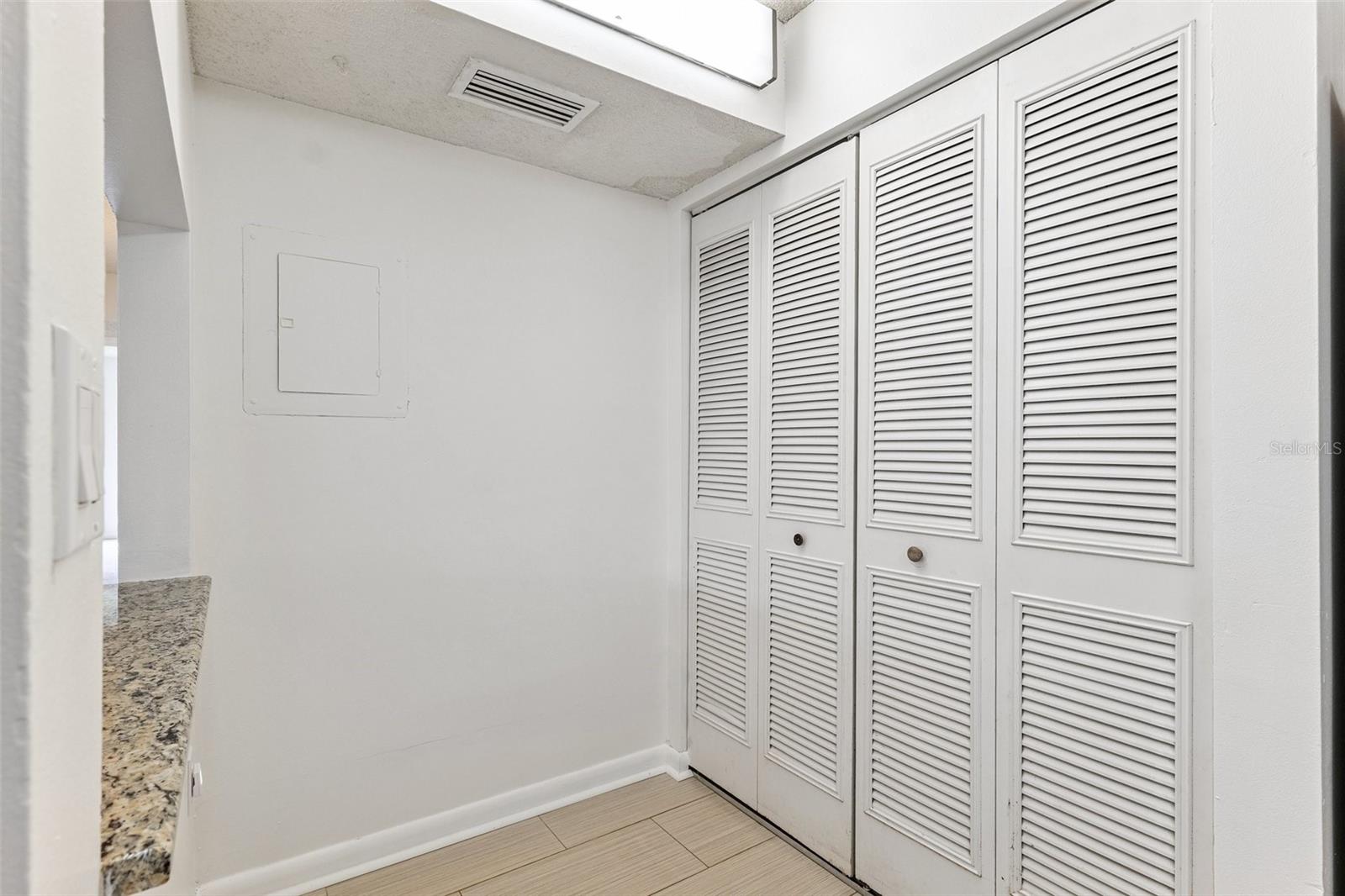 1326 PINE RIDGE CIR E #A1, TARPON SPRINGS, FL, 34688