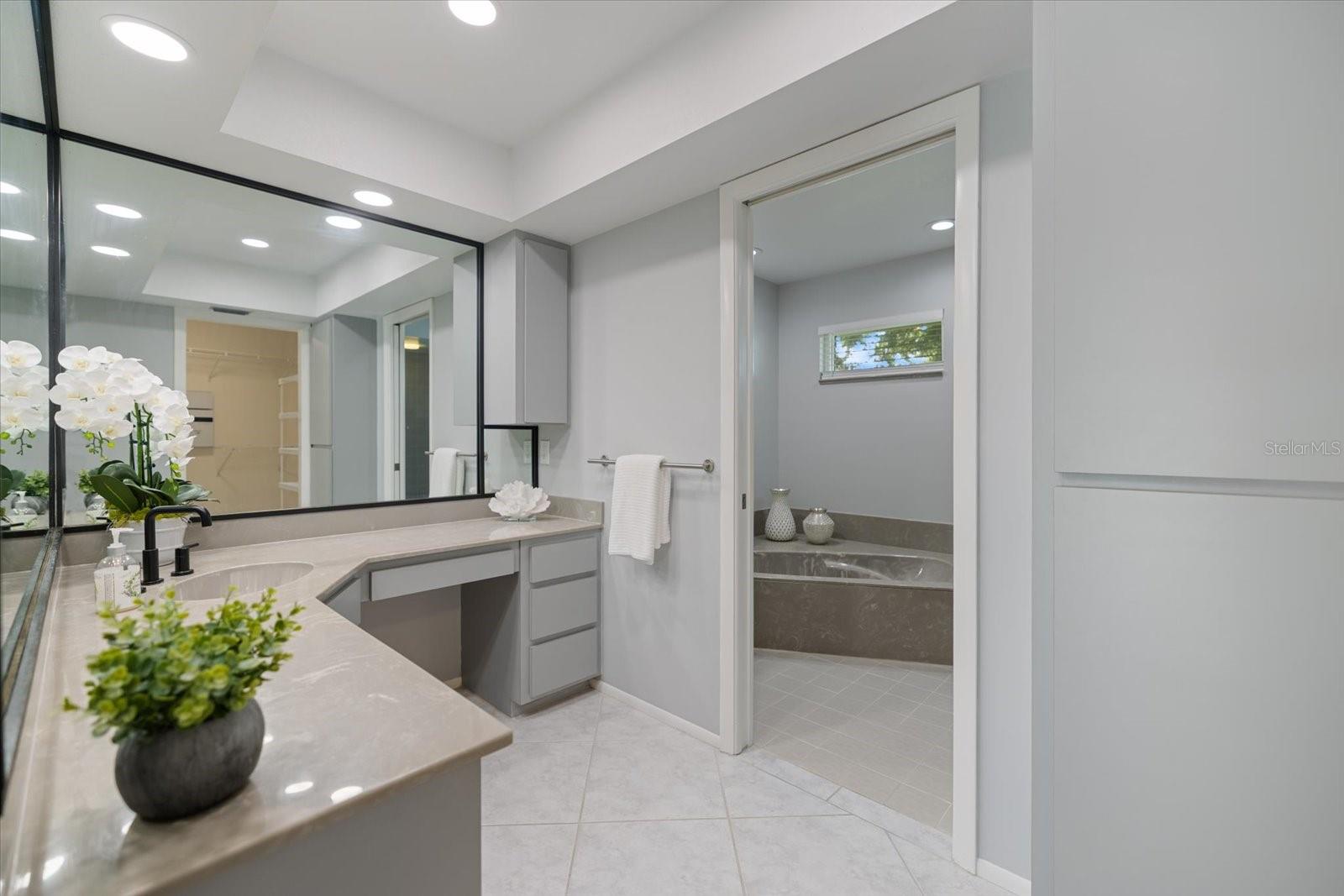 A4658292 Property Photo