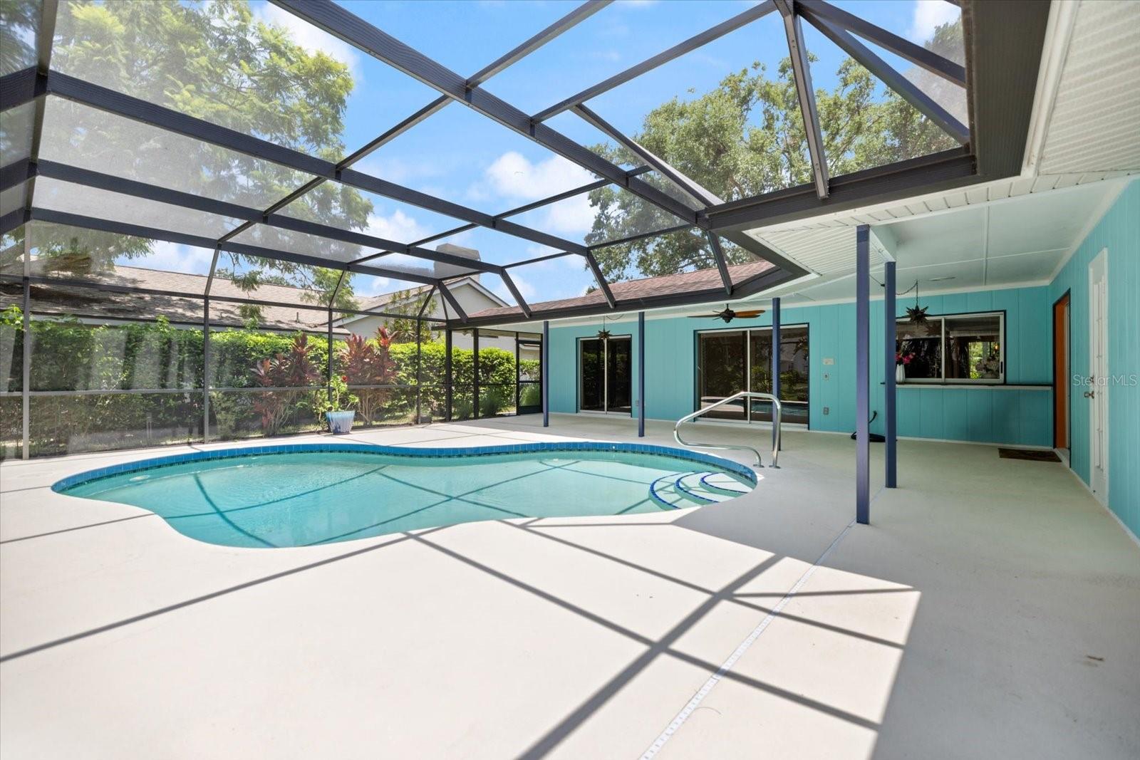 A4658292 Property Photo