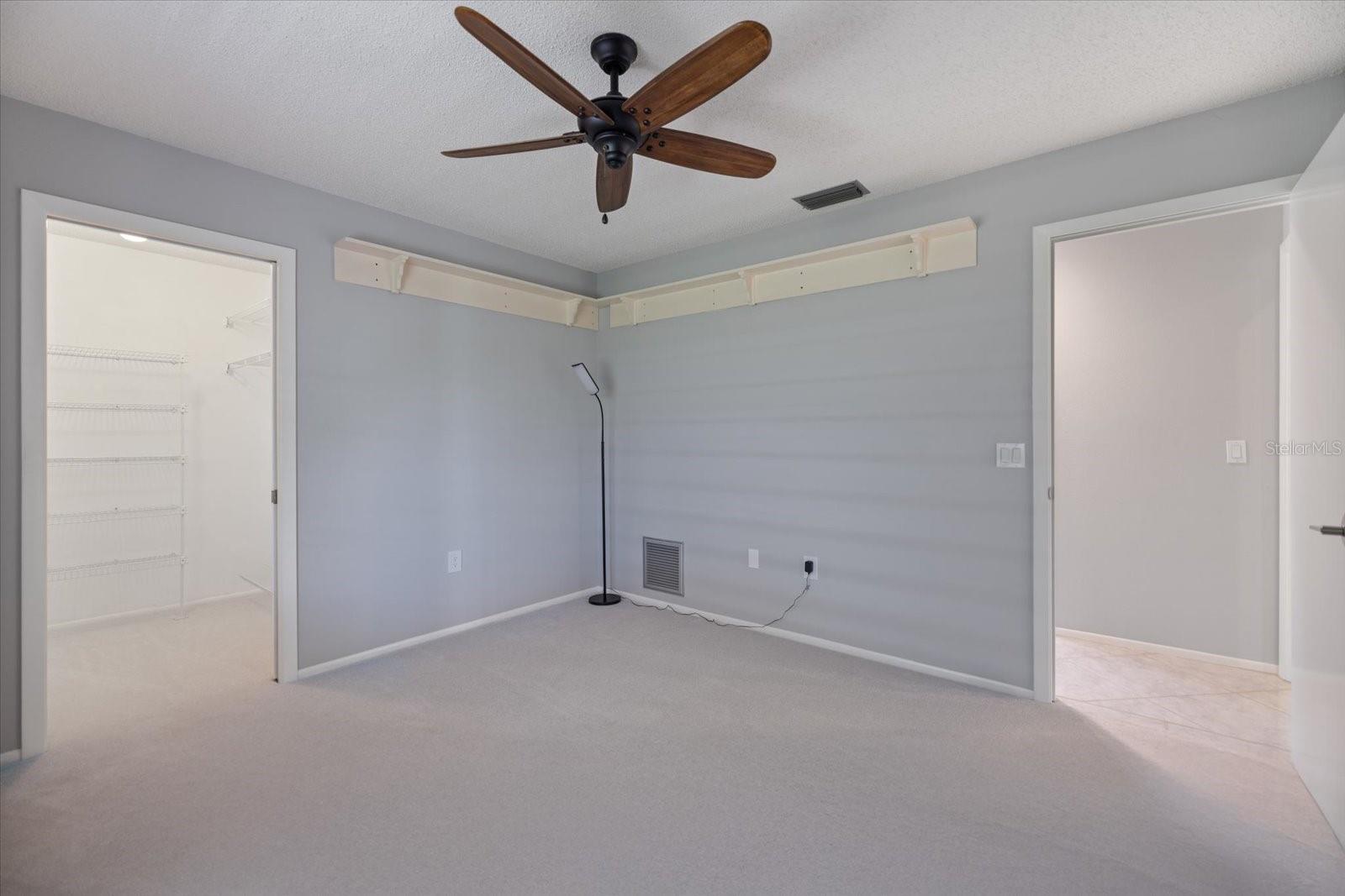 A4658292 Property Photo