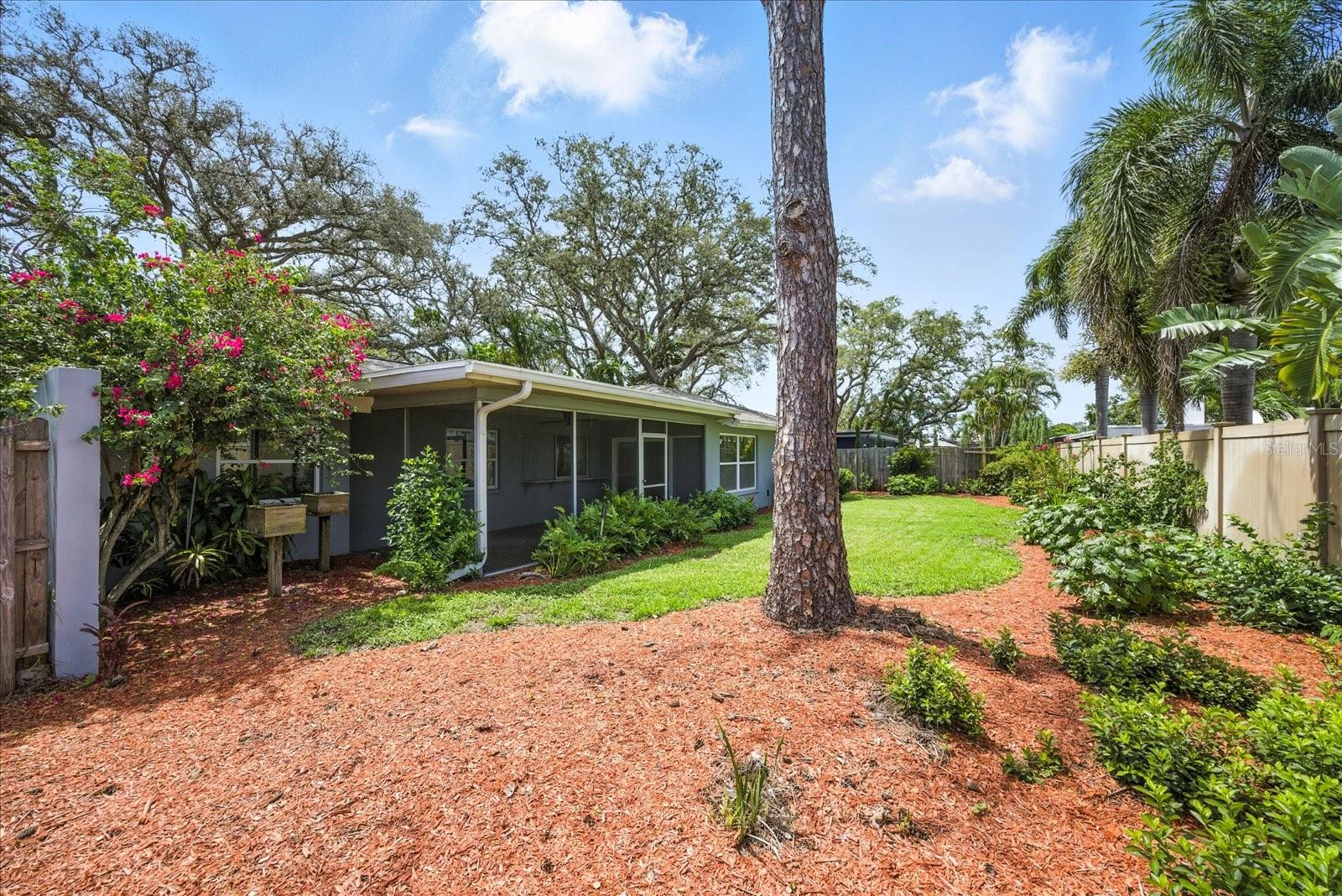 9715 136TH ST, SEMINOLE, FL, 33776