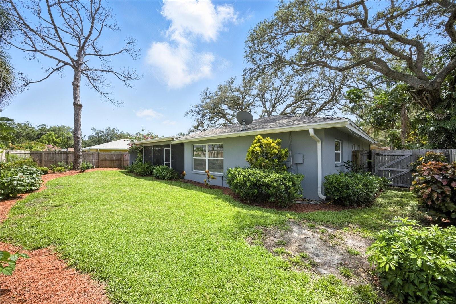 9715 136TH ST, SEMINOLE, FL, 33776