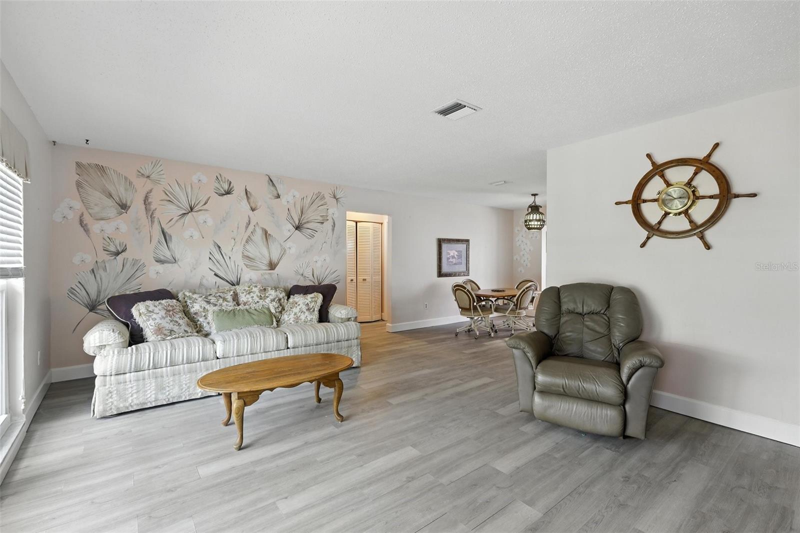 326 MANN AVE SE, PORT CHARLOTTE, FL, 33952