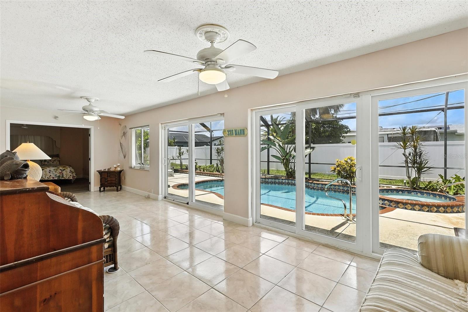 326 MANN AVE SE, PORT CHARLOTTE, FL, 33952