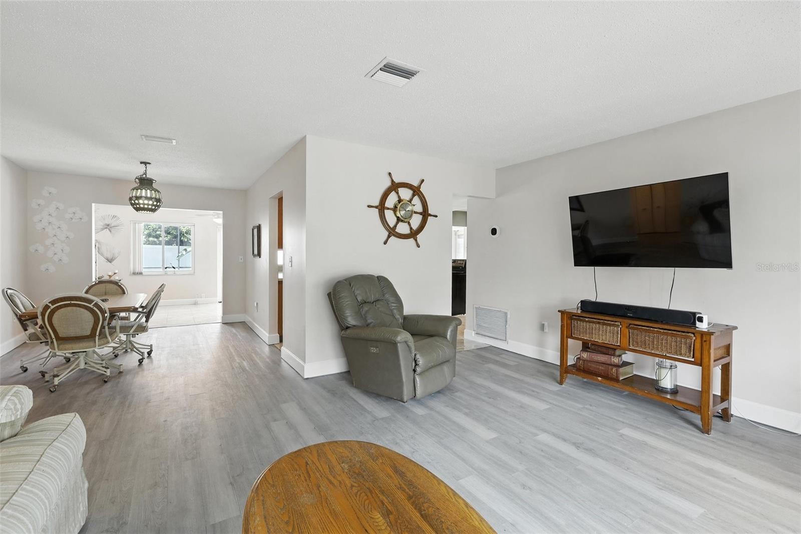 326 MANN AVE SE, PORT CHARLOTTE, FL, 33952