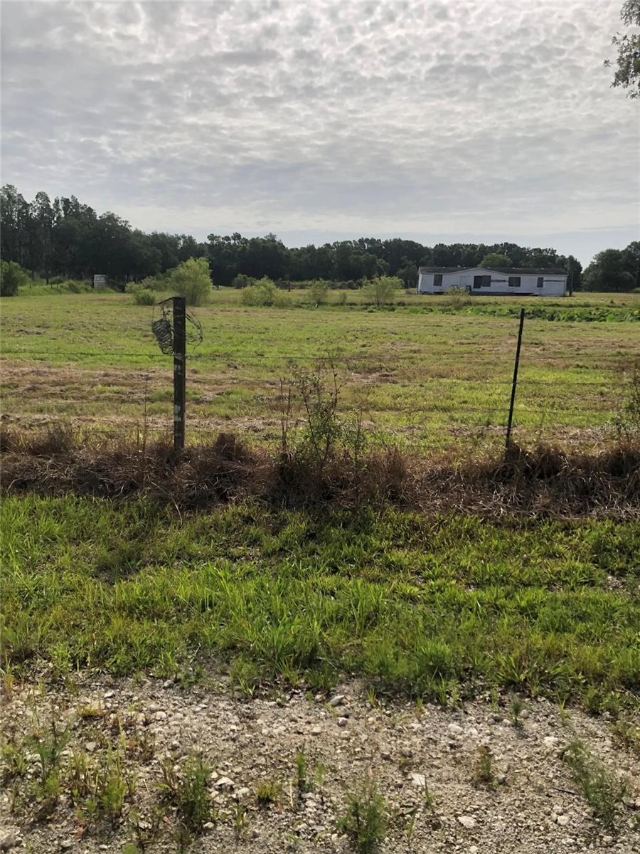 2012 ENGESSOR RD, ZEPHYRHILLS, FL, 33540