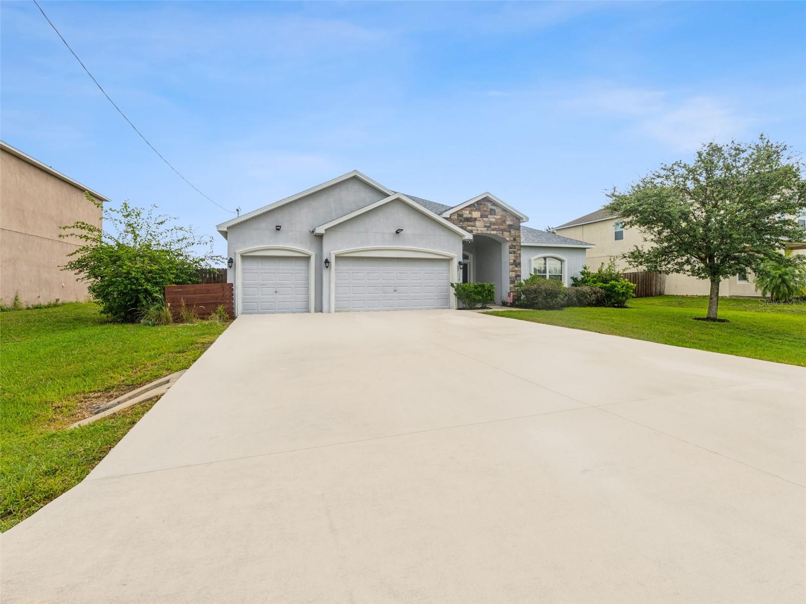 119 GERBER DAIRY RD, EAGLE LAKE, FL, 33839