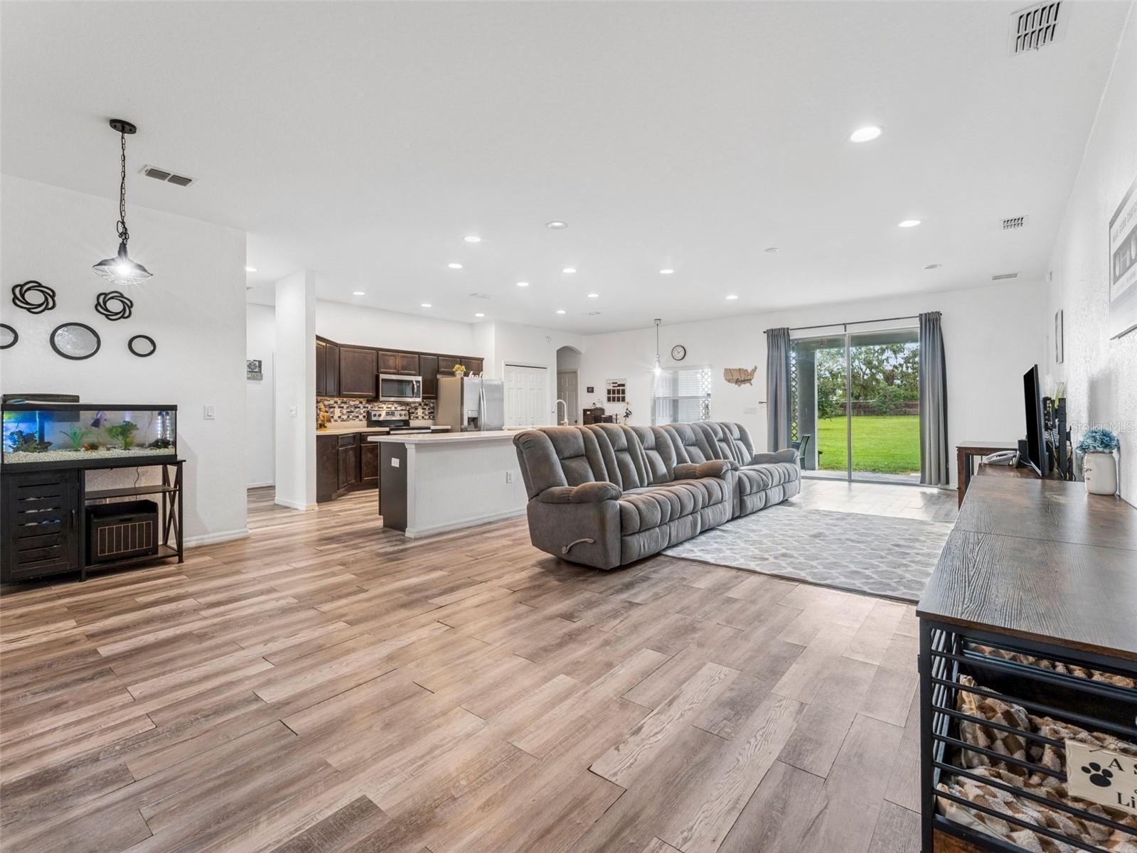 119 GERBER DAIRY RD, EAGLE LAKE, FL, 33839