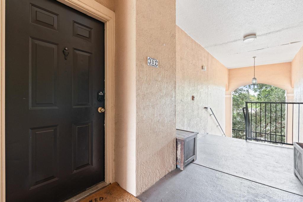 5518 METROWEST BLVD #11-302, ORLANDO, FL, 32811