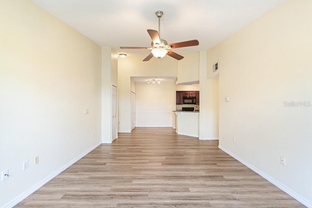 5518 METROWEST BLVD #11-302, ORLANDO, FL, 32811