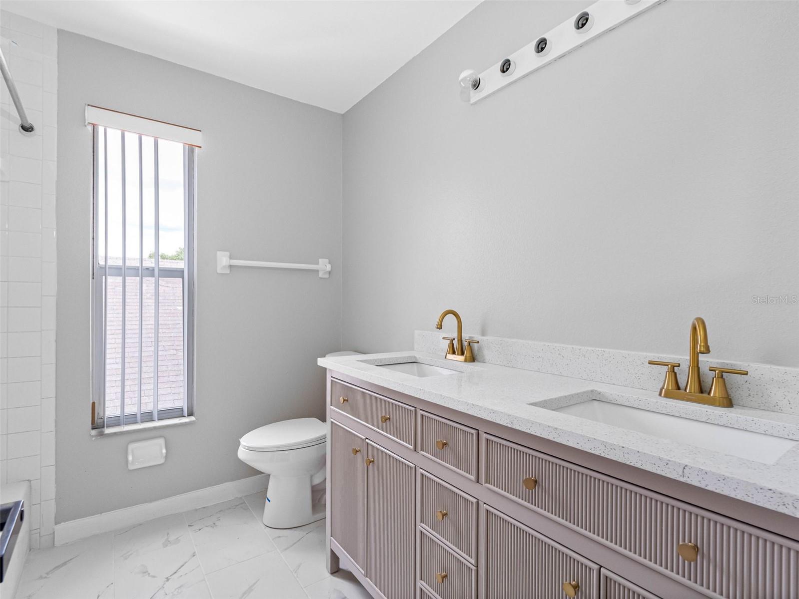 8841 KEY WEST CIR, TAMPA, FL, 33626