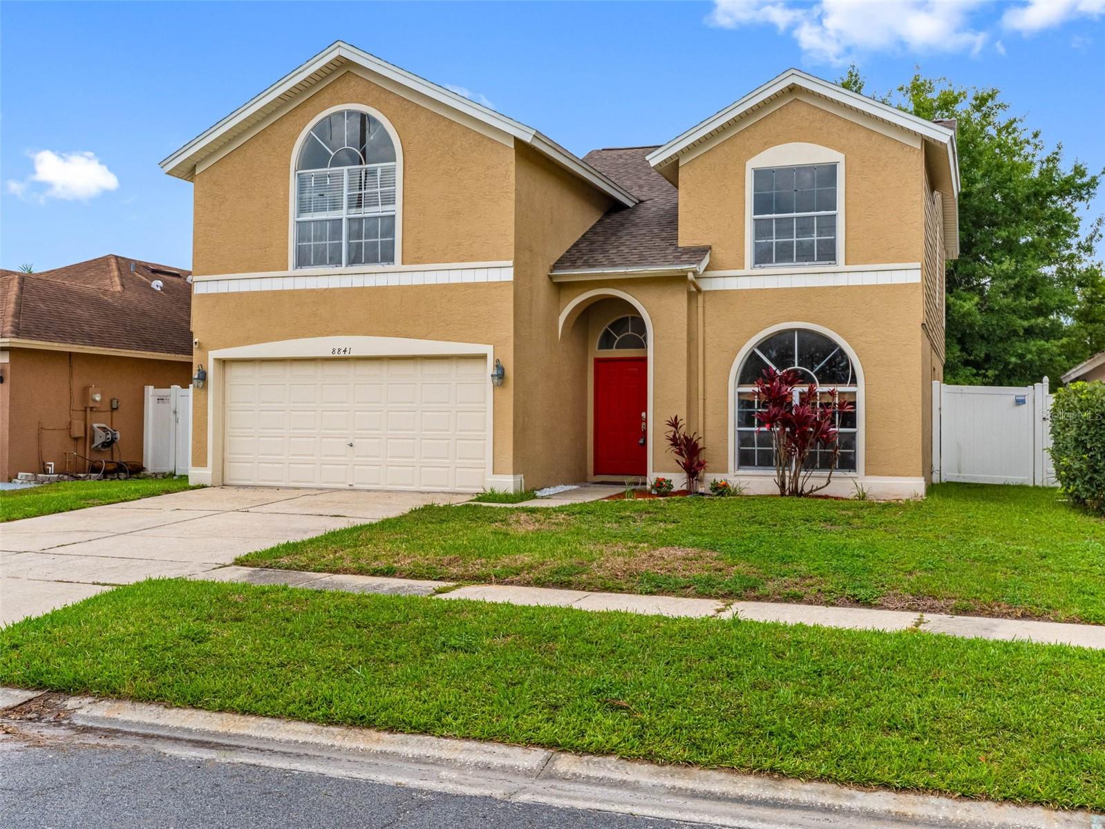 8841 KEY WEST CIR, TAMPA, FL, 33626