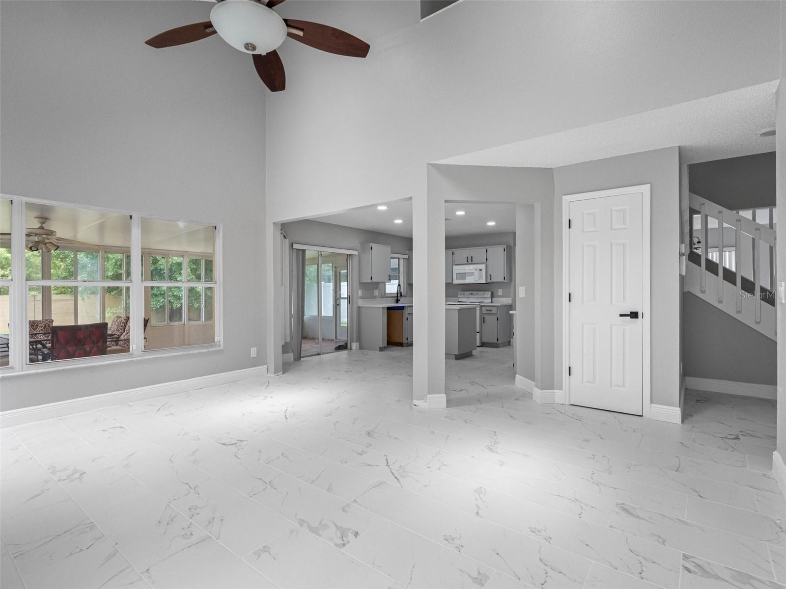 8841 KEY WEST CIR, TAMPA, FL, 33626