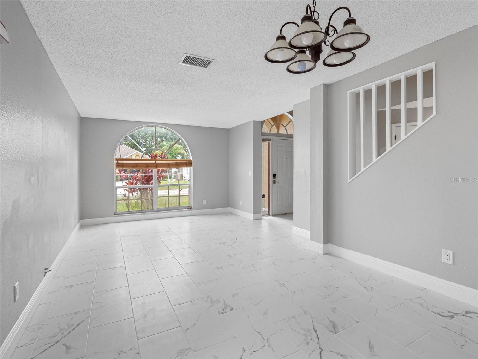 8841 KEY WEST CIR, TAMPA, FL, 33626