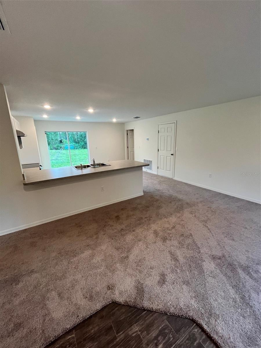 10140 ERICKSON AVE, HASTINGS, FL, 32145