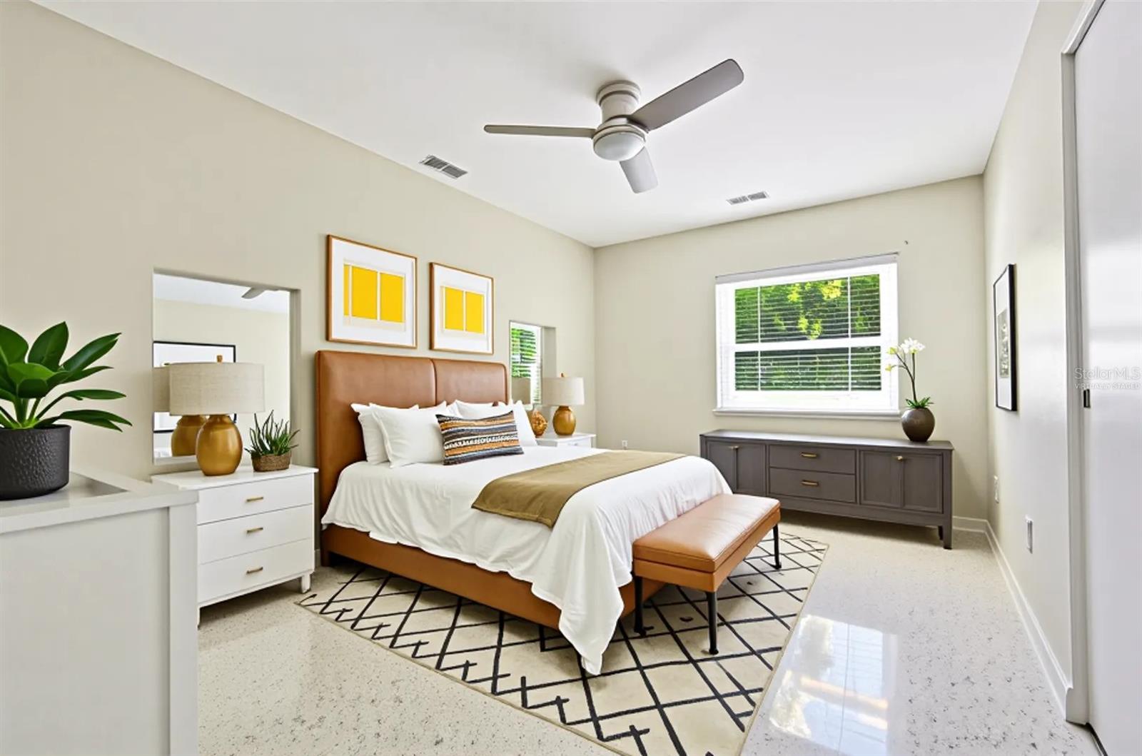 811 26TH AVE N, ST PETERSBURG, FL, 33704