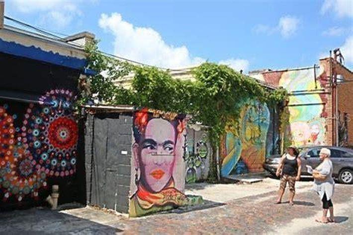 811 26TH AVE N, ST PETERSBURG, FL, 33704