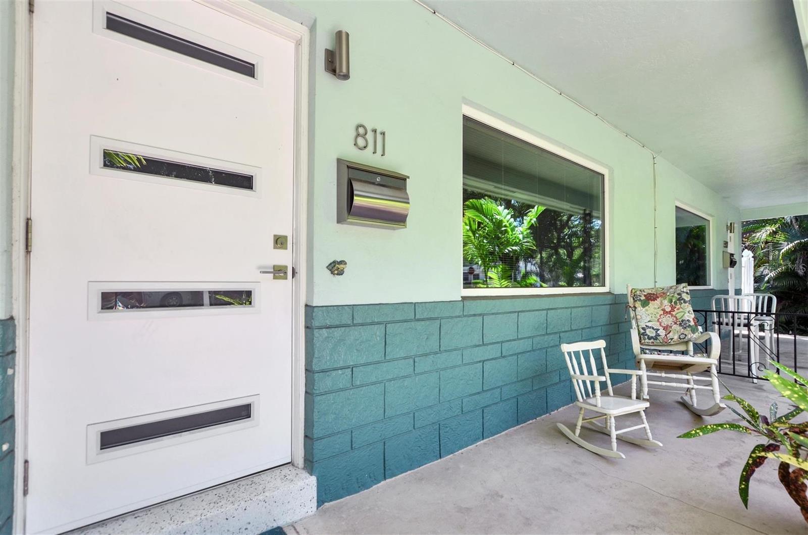 811 26TH AVE N, ST PETERSBURG, FL, 33704