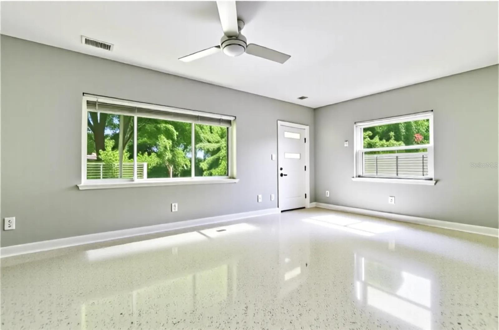 811 26TH AVE N, ST PETERSBURG, FL, 33704