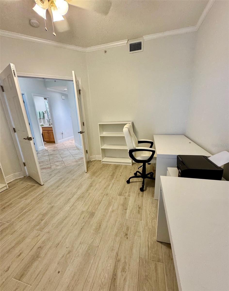 7296 MARATHON DR #603, SEMINOLE, FL, 33777