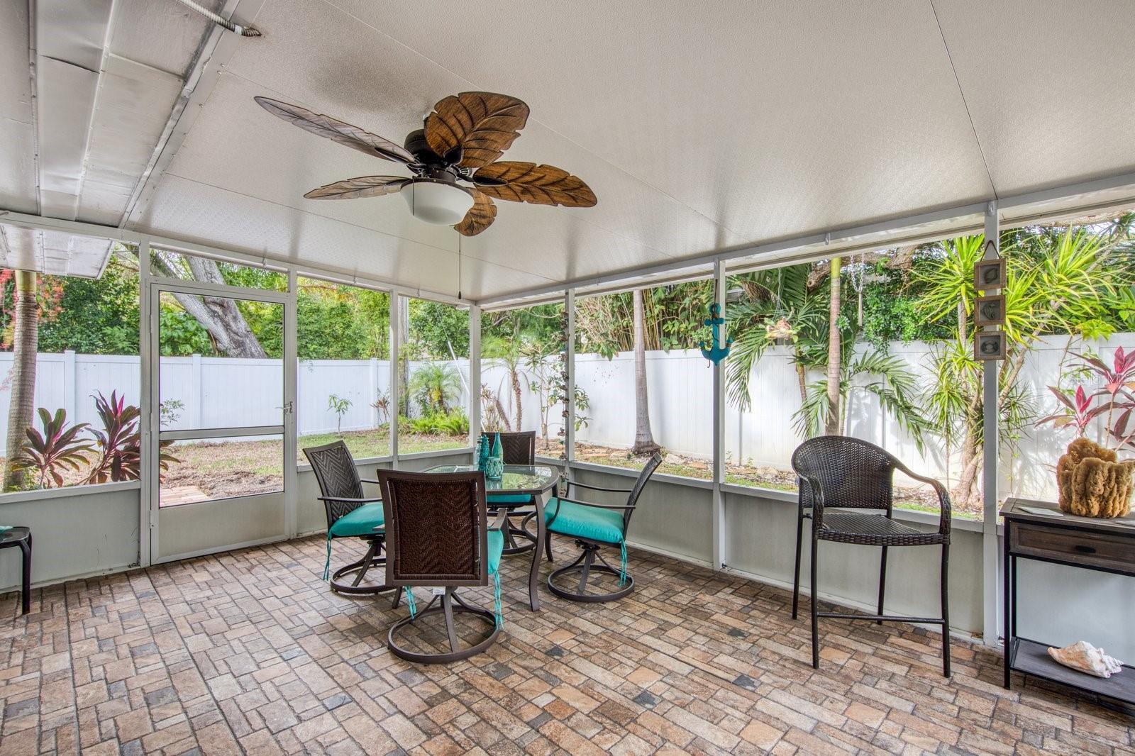 3173 FOUNTAINHEAD DR, LARGO, FL, 33770