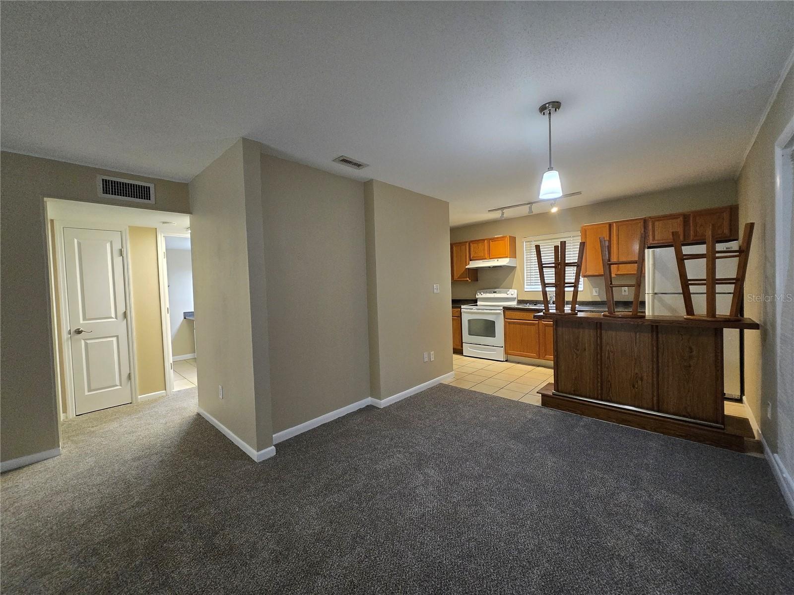 507 NW 39TH RD #106, GAINESVILLE, FL, 32607