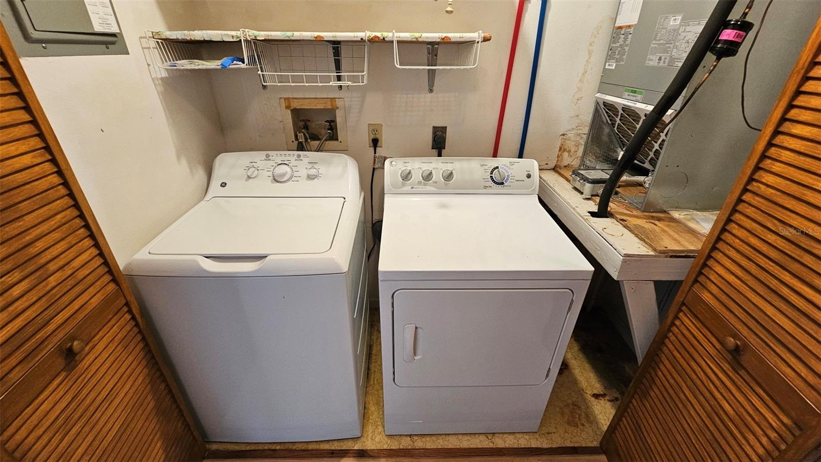 45 SANDRA CIR, NEW SMYRNA BEACH, FL, 32168