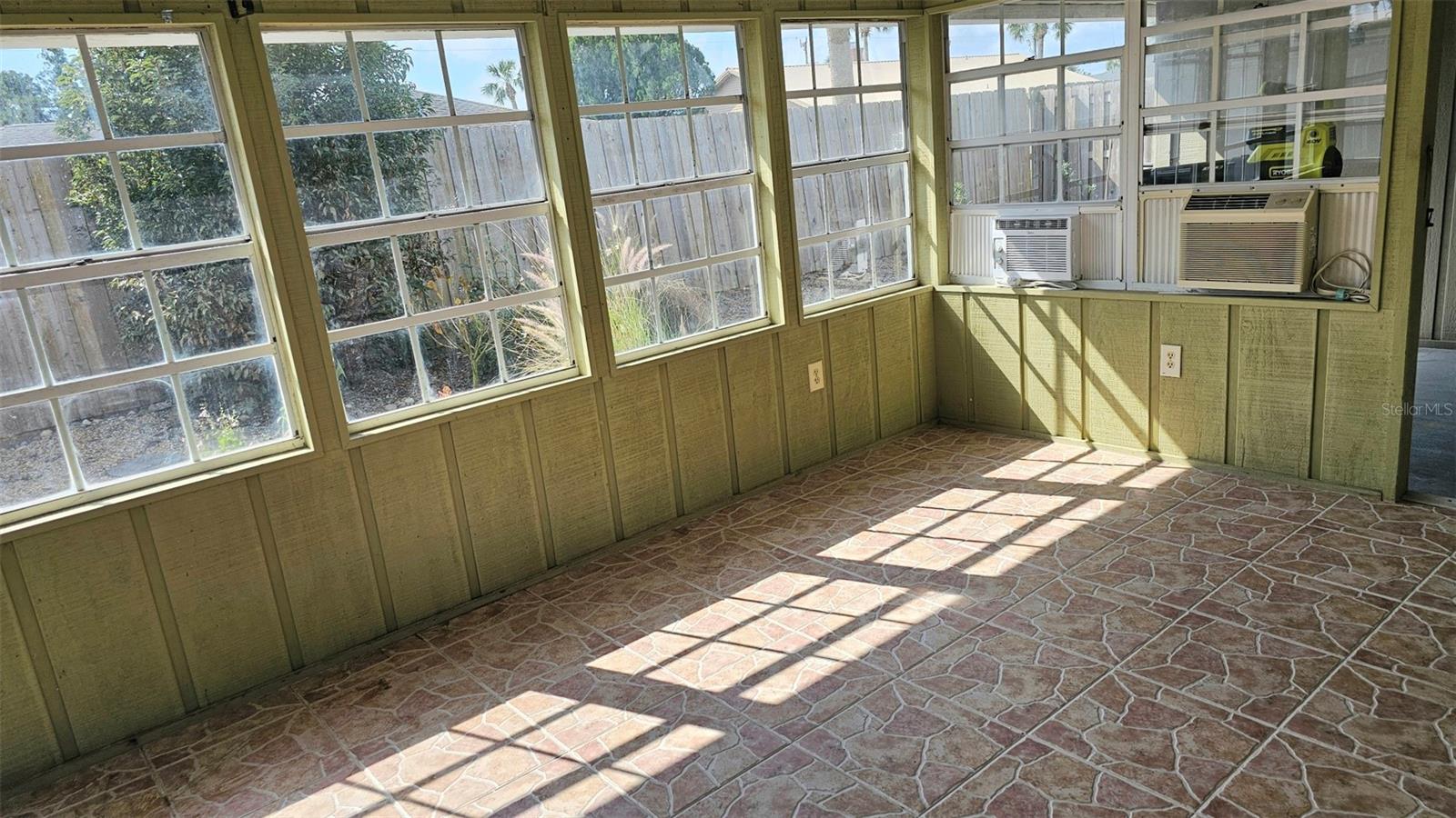 45 SANDRA CIR, NEW SMYRNA BEACH, FL, 32168