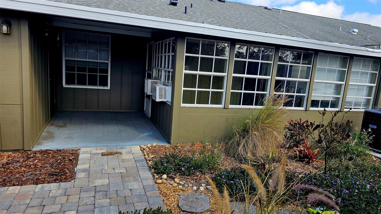 45 SANDRA CIR, NEW SMYRNA BEACH, FL, 32168