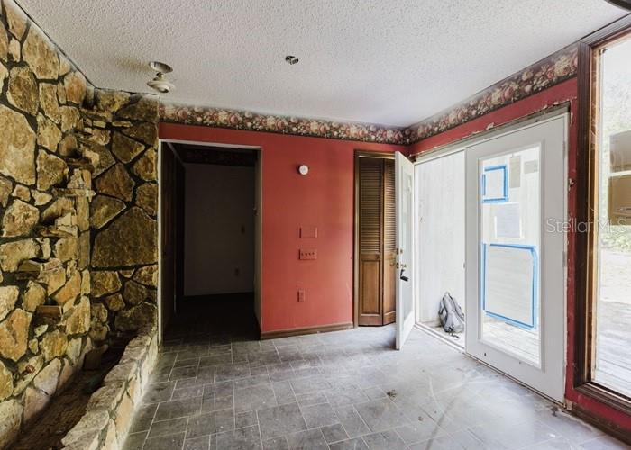 38636 BERCHFIELD RD, LADY LAKE, FL, 32159